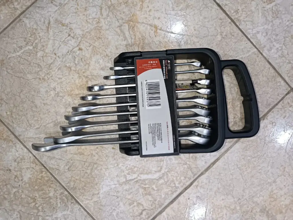 LLAVES COMBINADAS 10 PIEZAS