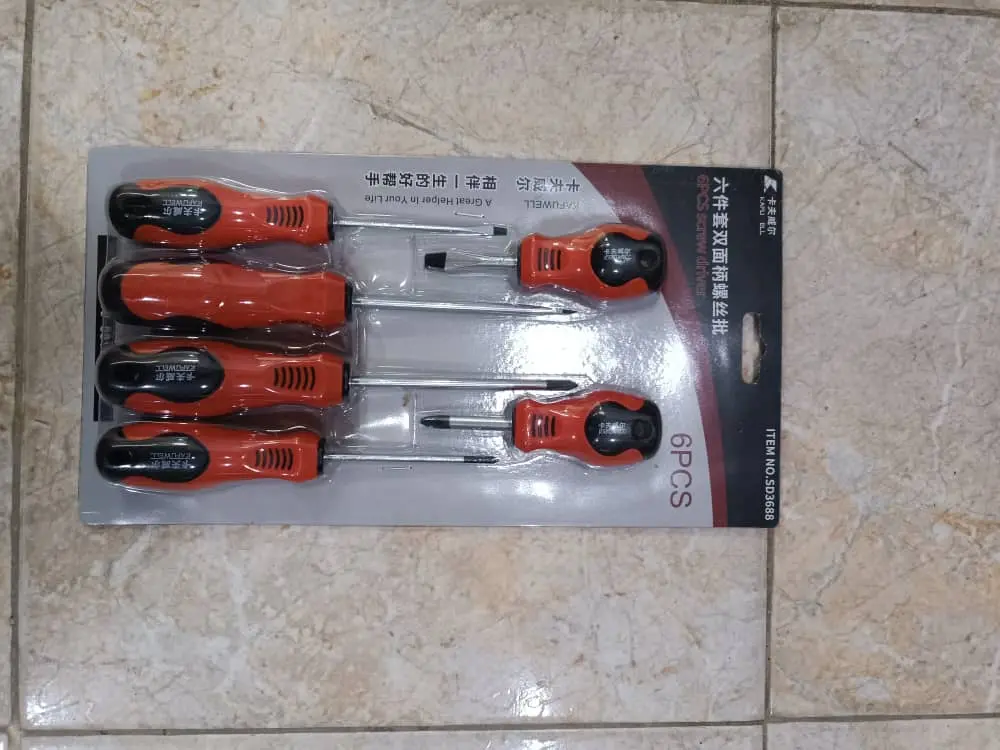 SET DE DESTORNILLADORES