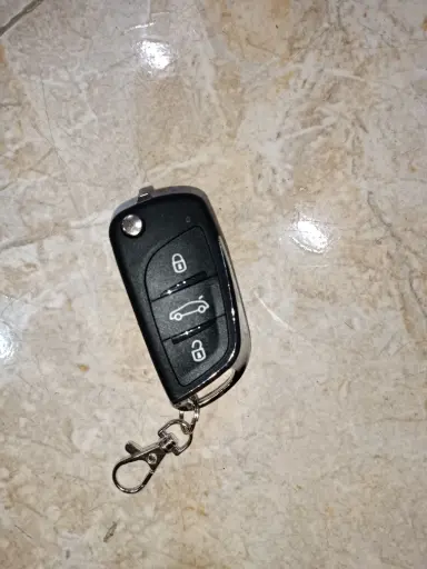 CONTROL AUTOMOTRIZ 3 TECLAS