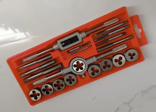 [TARRAJA] ROSCADORA JUEGO 20 PCZ 