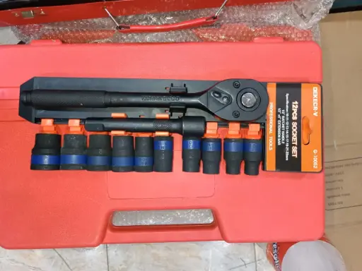 [1/2 -12 PCS ESTUCHE PLASTICO] SET DE DADOS IMPACTO 12 PZAS 